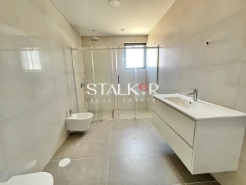 Apartamento T4 para Venda em Cedofeita, Santo Ildefonso, Sé, Miragaia, São Nicolau e Vitória