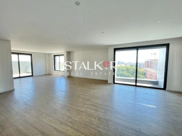 Apartamento T4 para Venda em Cedofeita, Santo Ildefonso, Sé, Miragaia, São Nicolau e Vitória