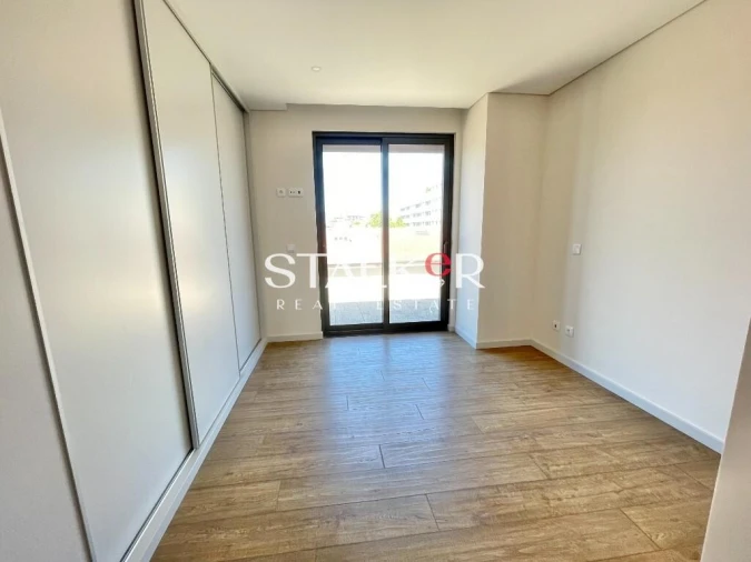 Apartamento T4 para Venda em Cedofeita, Santo Ildefonso, Sé, Miragaia, São Nicolau e Vitória Foto 10