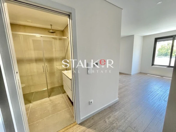 Apartamento T4 para Venda em Cedofeita, Santo Ildefonso, Sé, Miragaia, São Nicolau e Vitória Foto 16