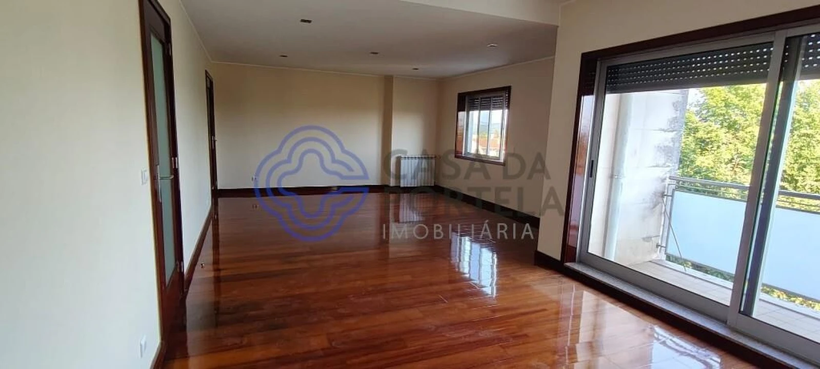 Apartamento T3 para Venda em Castêlo da Maia Foto 3