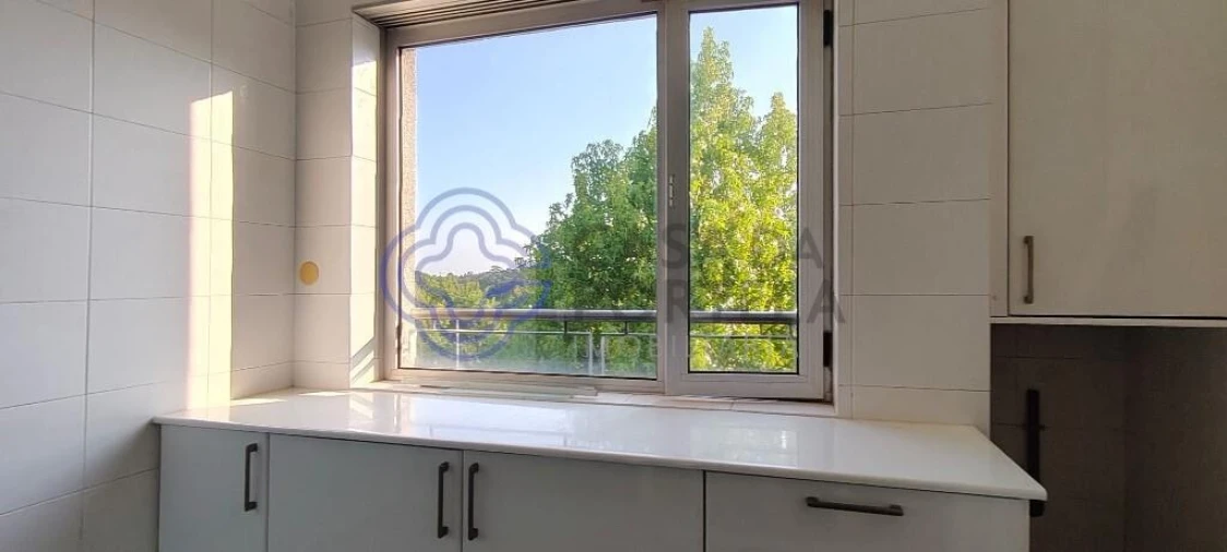 Apartamento T3 para Venda em Castêlo da Maia Foto 8