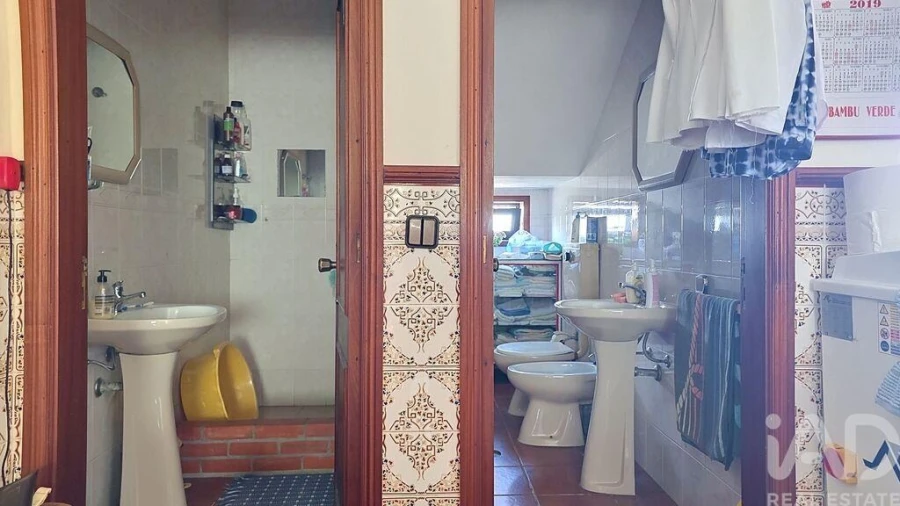Moradia T4 para Venda em O. Azeméis, Riba-Ul, Ul, Macinhata Seixa, Madail Foto 30