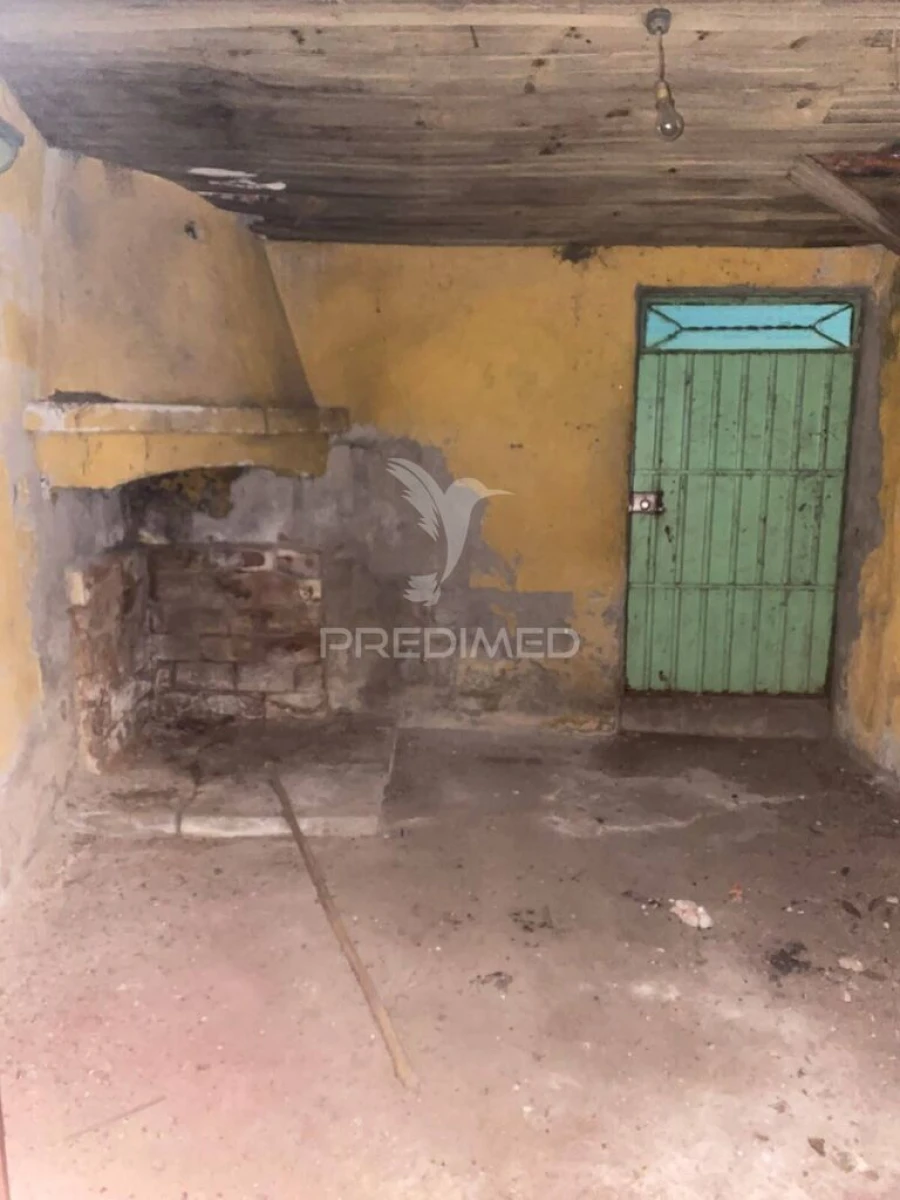 Quinta T6 para Venda em Avantos e Romeu Foto 5