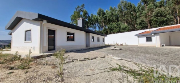 Moradia para Venda em Alcobertas