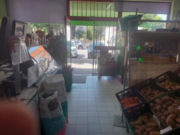 Loja para Venda em Bairro