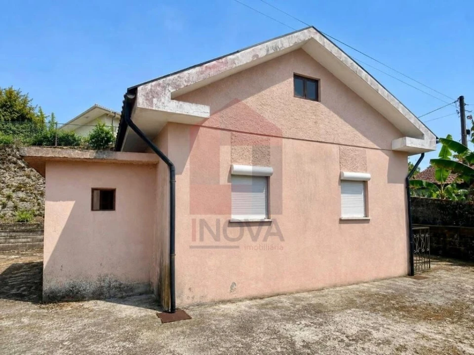 Moradia T2 para Venda em Sande, Vilarinho, Barros e Gomide Foto 2