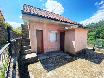 Moradia T2 para Venda em Sande, Vilarinho, Barros e Gomide