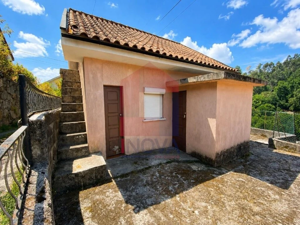Moradia T2 para Venda em Sande, Vilarinho, Barros e Gomide Foto 1