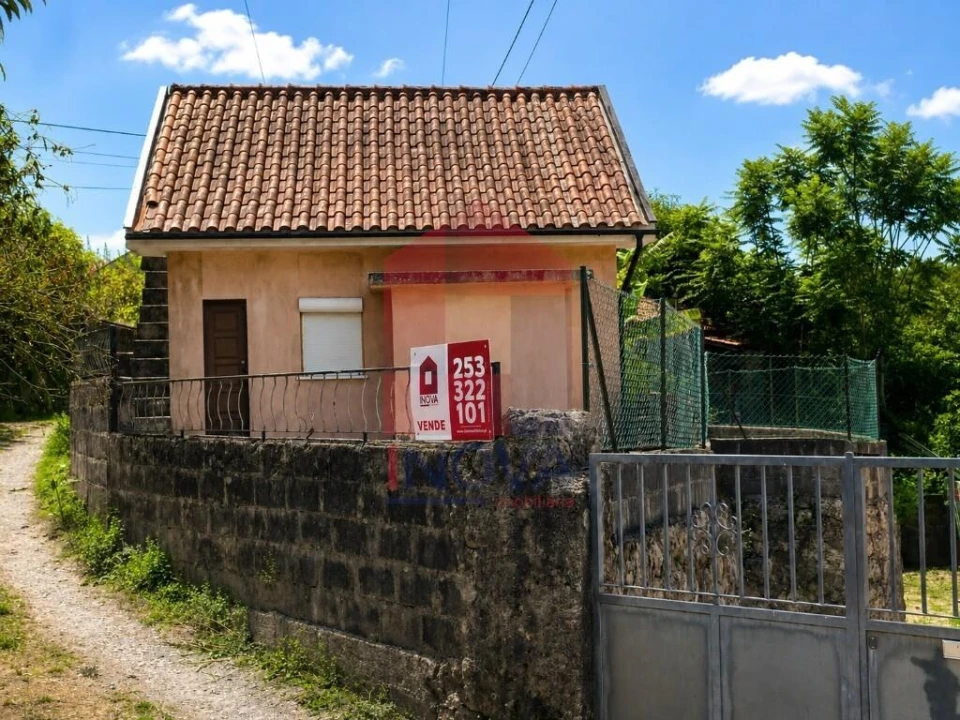 Moradia T2 para Venda em Sande, Vilarinho, Barros e Gomide Foto 19