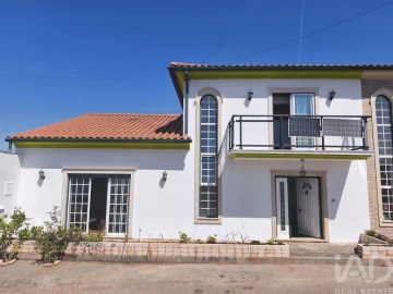 Moradia T3 para Venda em Almalagues