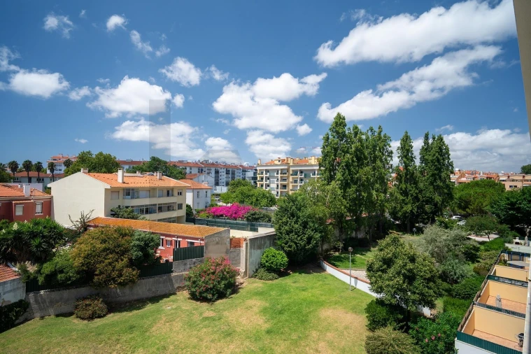 Apartamento T3 para Venda em Carcavelos e Parede Foto 5
