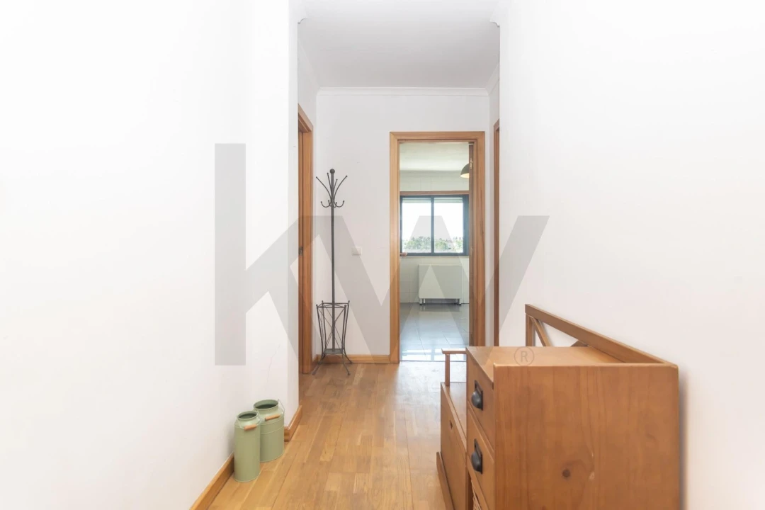 Apartamento T3 para Venda em Quinta do Anjo Foto 9