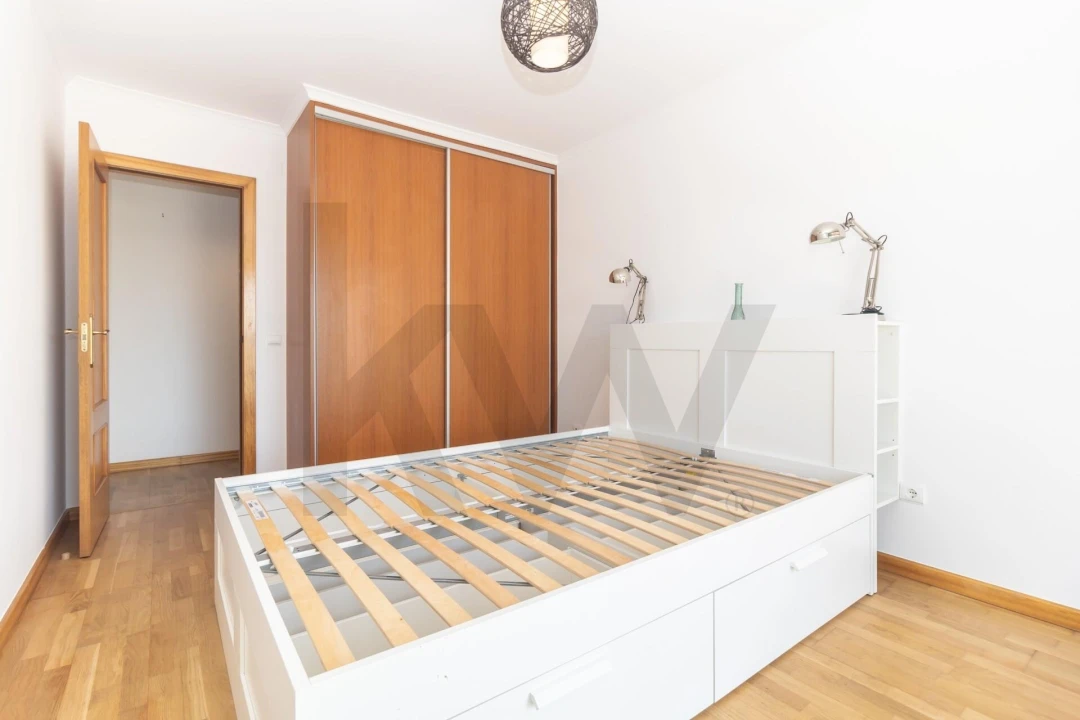 Apartamento T3 para Venda em Quinta do Anjo Foto 30