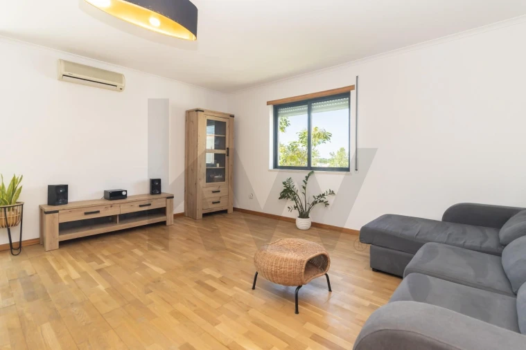 Apartamento T3 para Venda em Quinta do Anjo Foto 6