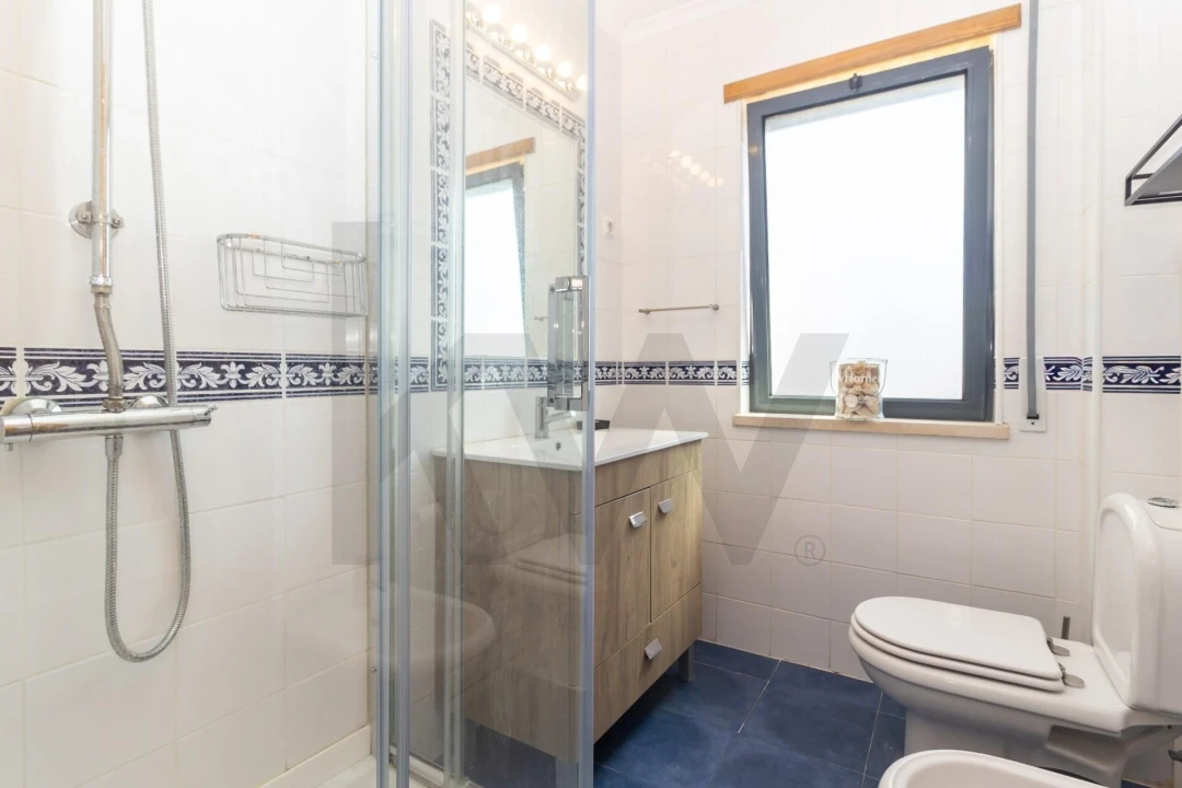 Apartamento T3 para Venda em Quinta do Anjo Foto 35