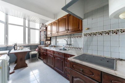 Apartamento T2 para Venda em Alfragide