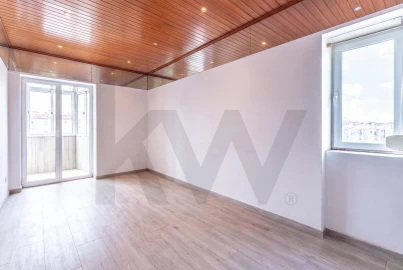 Apartamento T2 para Venda em Alfragide