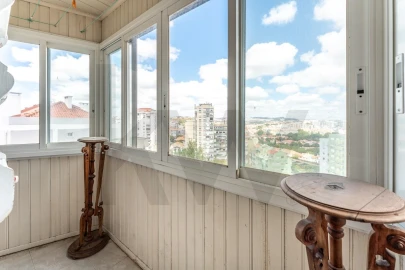Apartamento T2 para Venda em Alfragide