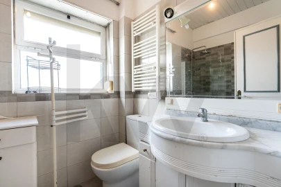 Apartamento T2 para Venda em Alfragide