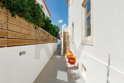 Moradia T8 para Venda em Carcavelos e Parede