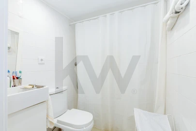 Moradia T8 para Venda em Carcavelos e Parede