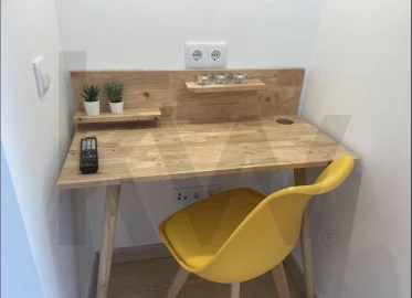 Moradia T8 para Venda em Carcavelos e Parede