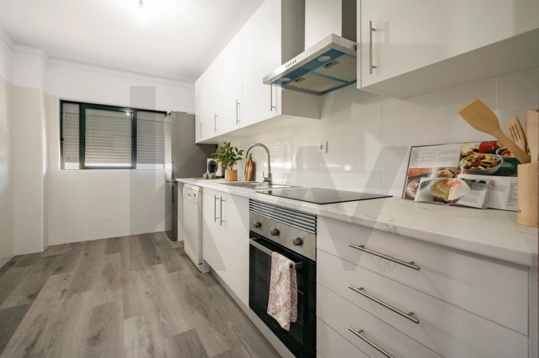 Apartamento T3 para Venda em Peniche Foto 8