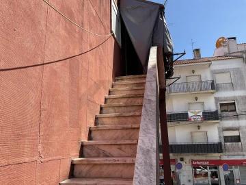 Prédio para Venda em Casal de Cambra