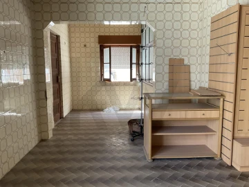 Prédio para Venda em Casal de Cambra