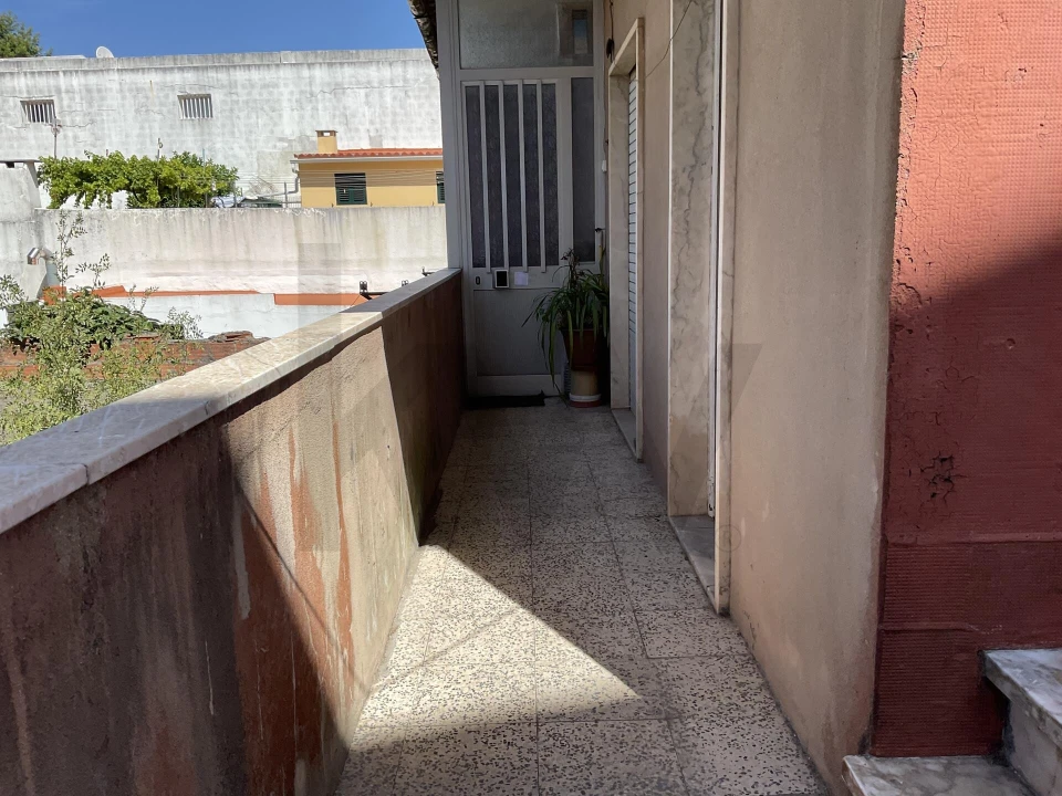 Prédio para Venda em Casal de Cambra Foto 13