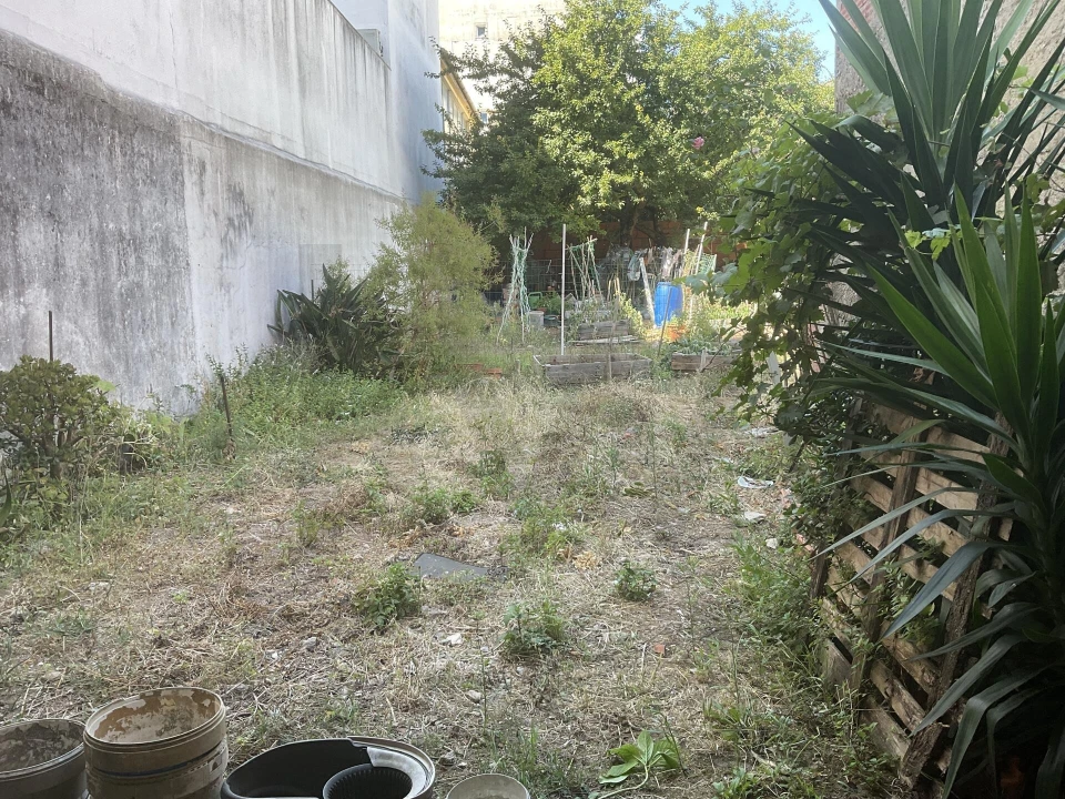 Prédio para Venda em Casal de Cambra Foto 44