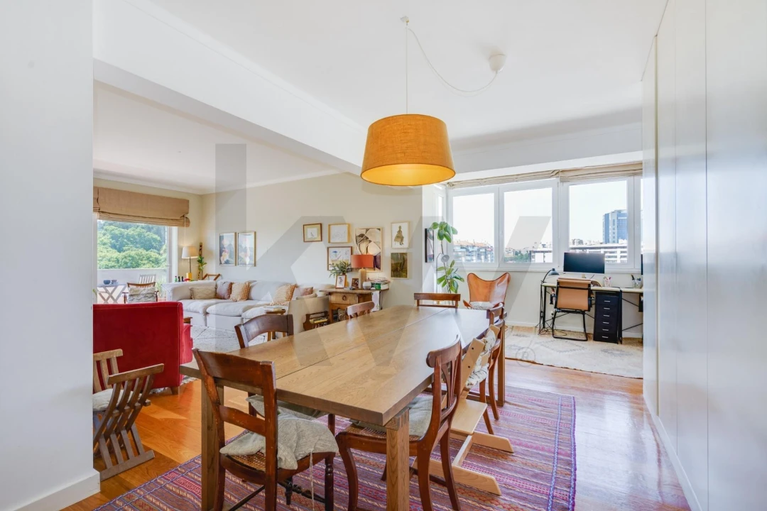 Apartamento T4 para Venda em São Domingos de Benfica Foto 8