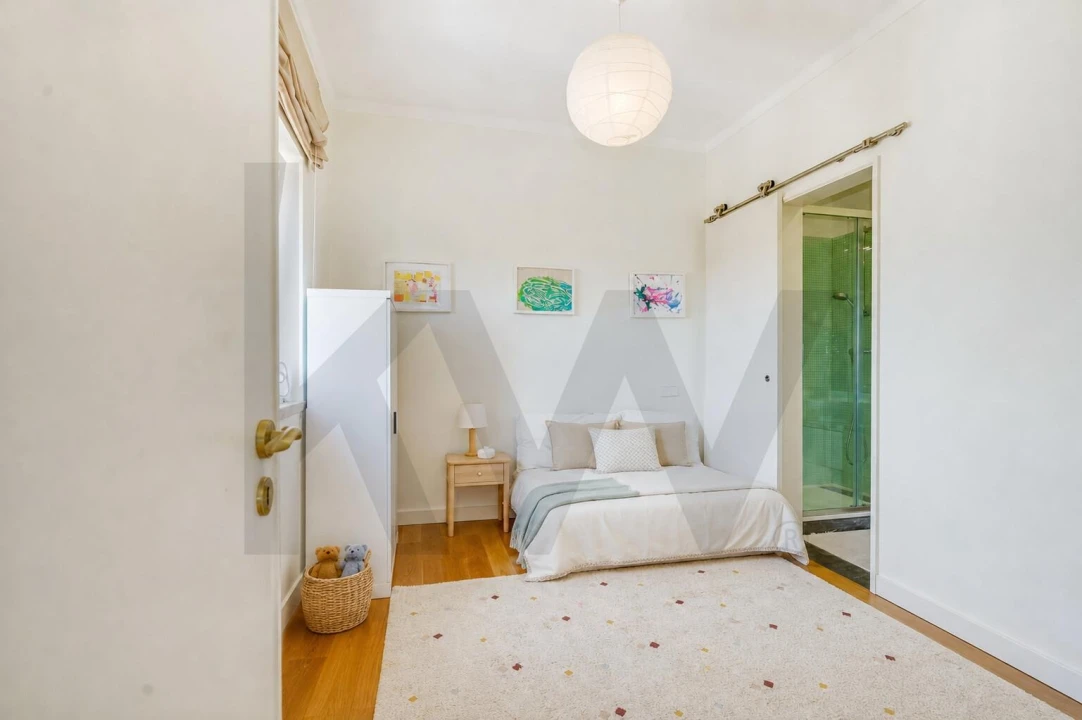 Apartamento T4 para Venda em São Domingos de Benfica Foto 24