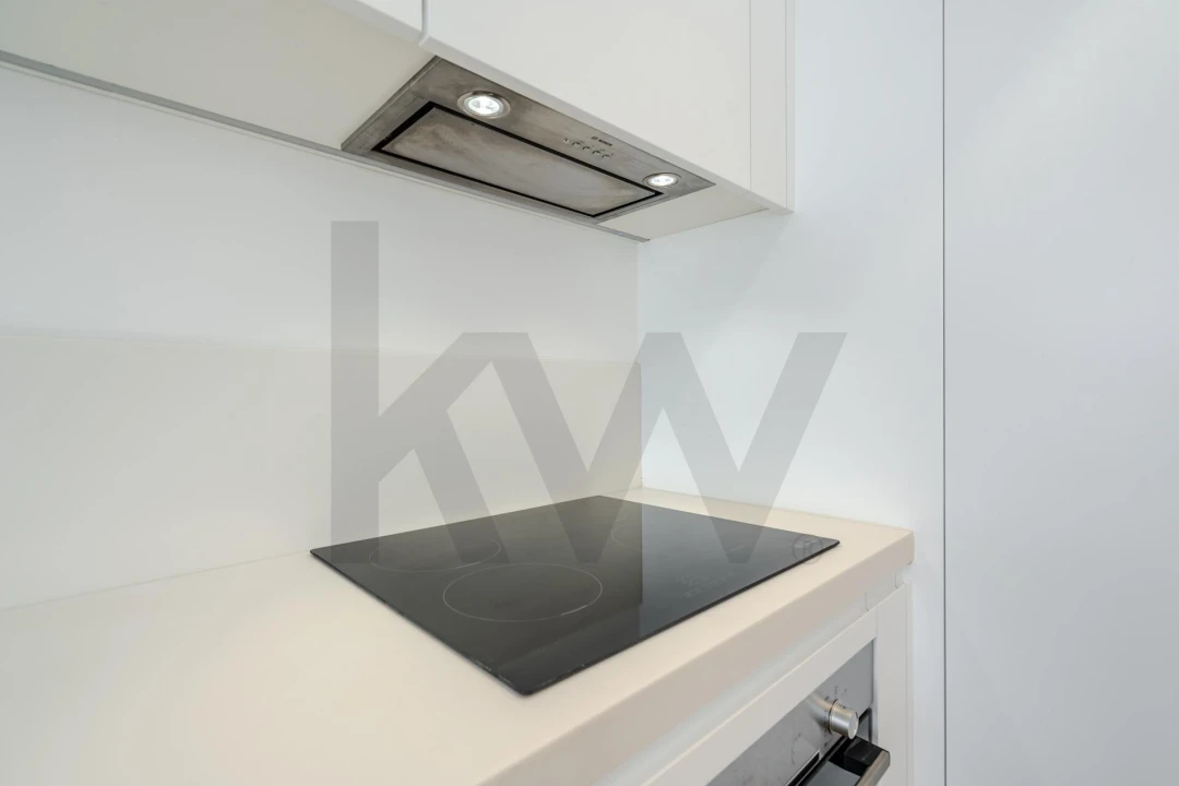 Apartamento T1 para Arrendamento em Algés, Linda-A-Velha e Cruz Quebrada-Dafundo Foto 10