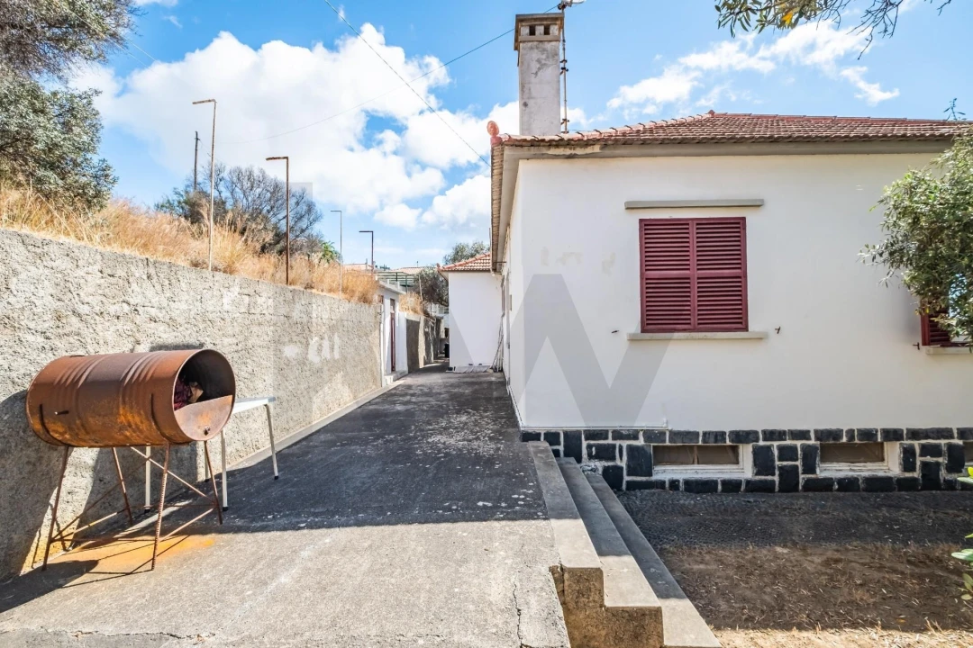 Moradia T4 para Venda em Porto Santo Foto 33