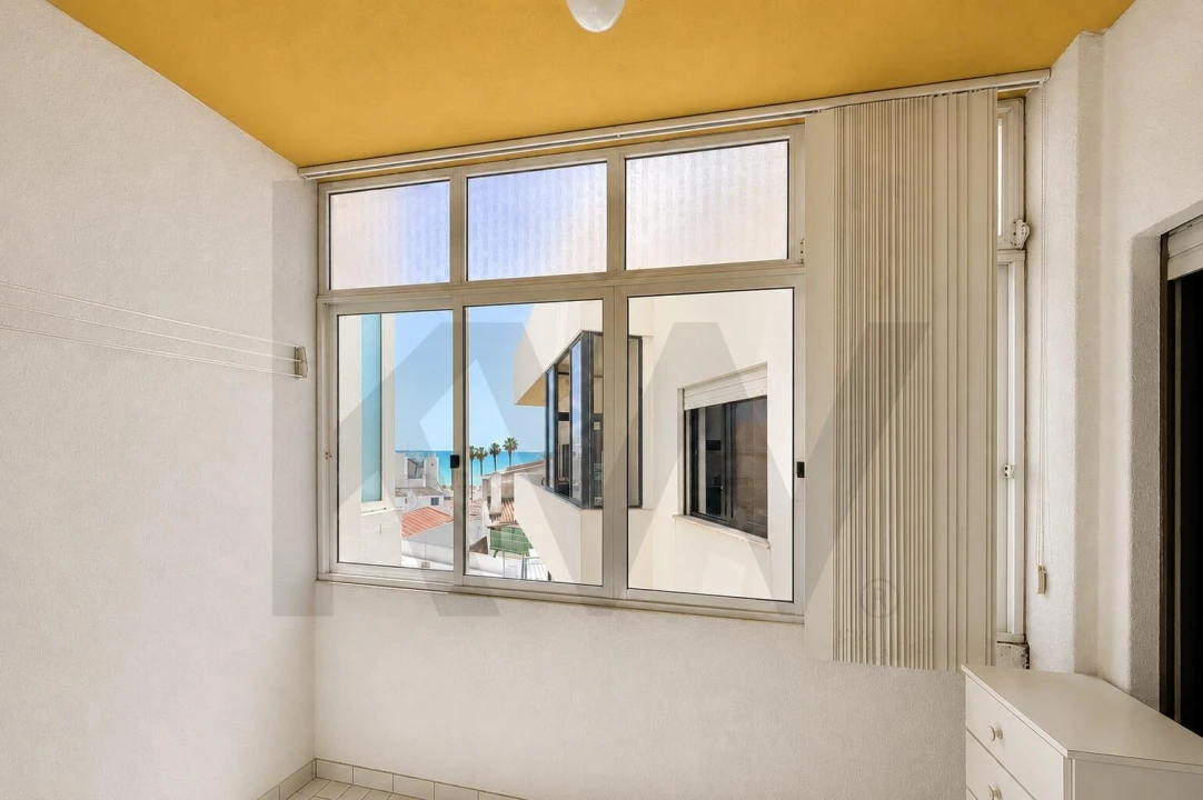 Apartamento T2 para Venda em Quarteira Foto 10