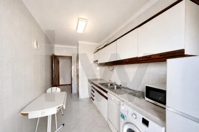 Apartamento T2 para Venda em Quarteira