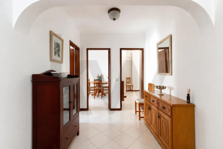 Apartamento T2 para Venda em Quarteira Foto 4