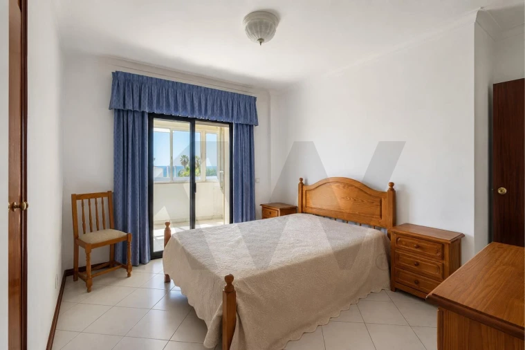 Apartamento T2 para Venda em Quarteira Foto 13