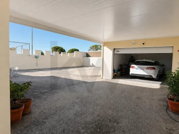 Moradia T3 para Venda em Caia, São Pedro e Alcáçova