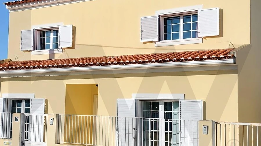 Moradia T3 para Venda em Caia, São Pedro e Alcáçova