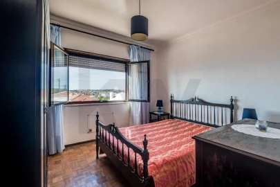 Moradia T3 para Venda em Santo Isidoro