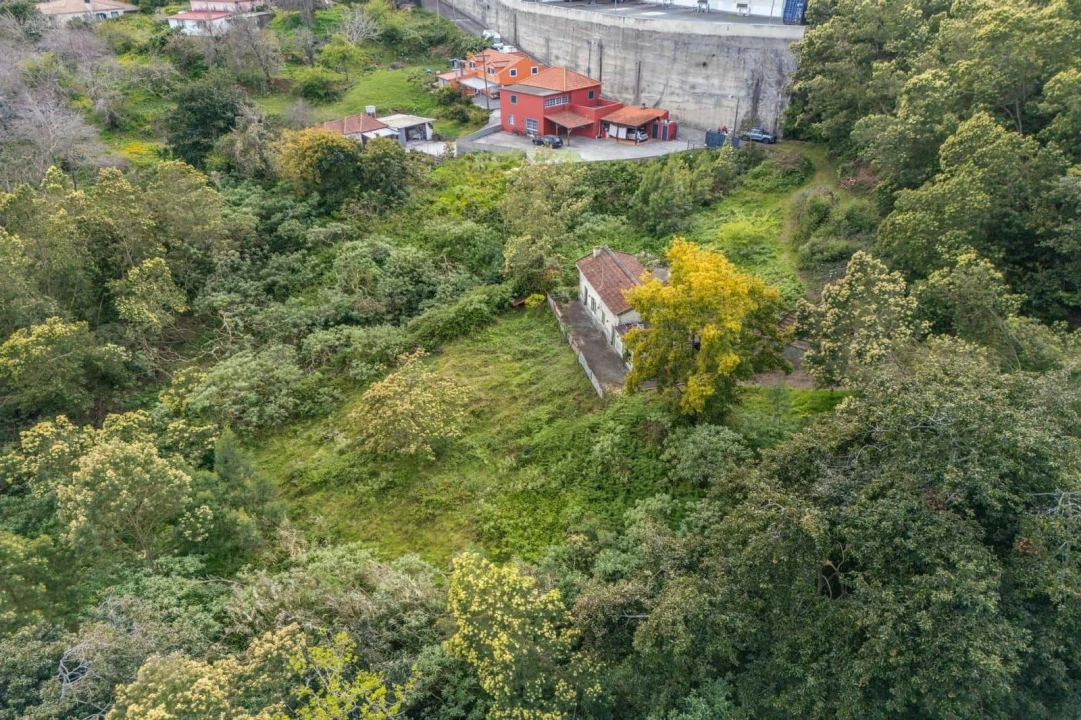 Moradia T3 para Venda em Caniço Foto 15