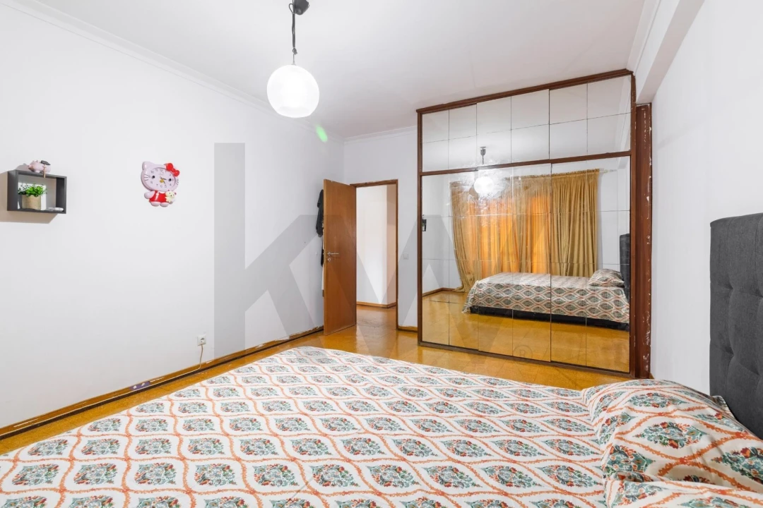 Apartamento T3 para Venda em Laranjeiro e Feijó Foto 4