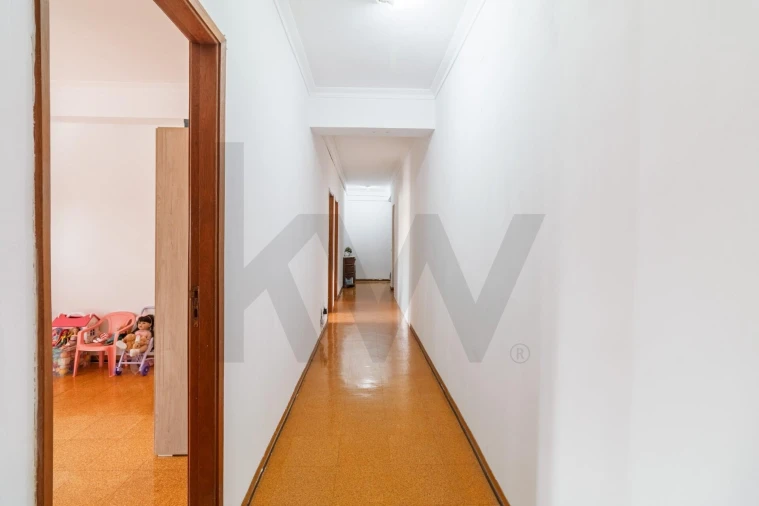 Apartamento T3 para Venda em Laranjeiro e Feijó Foto 12