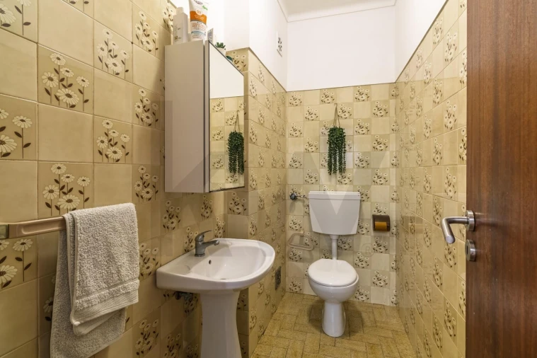 Apartamento T3 para Venda em Laranjeiro e Feijó Foto 11