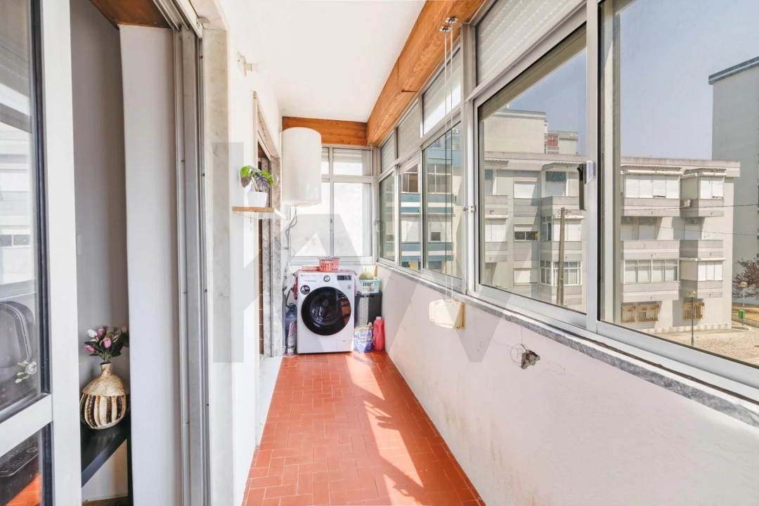 Apartamento T3 para Venda em Laranjeiro e Feijó Foto 18