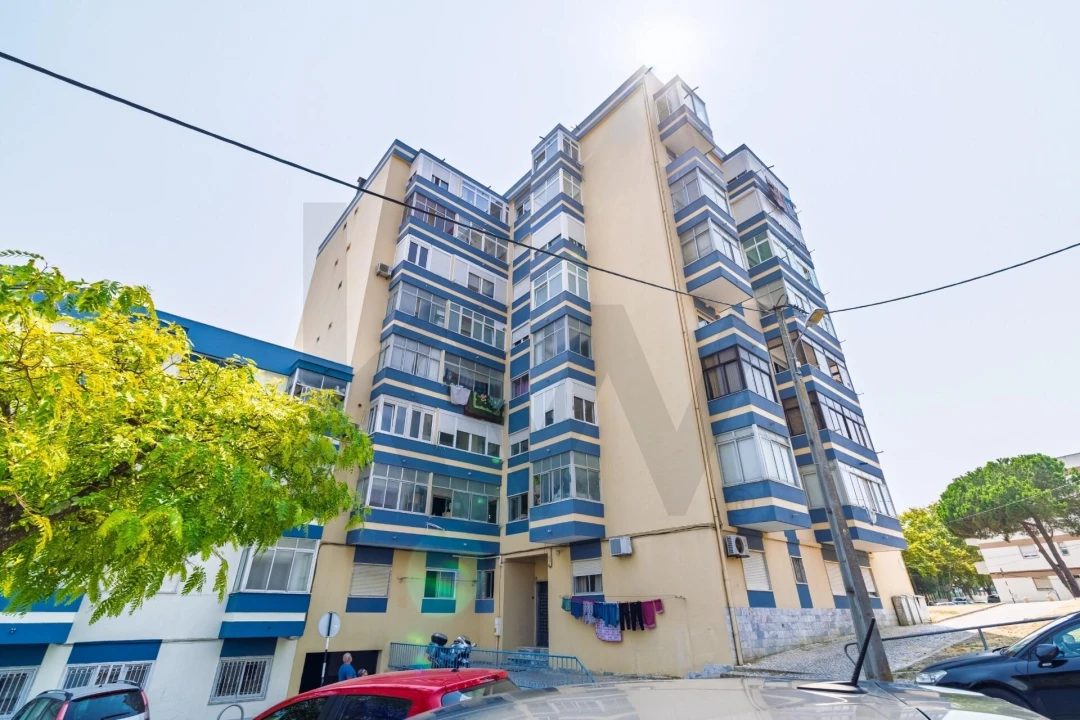 Apartamento T3 para Venda em Laranjeiro e Feijó Foto 23