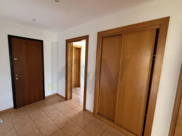 Apartamento T3 para Venda em São João das Lampas e Terrugem
